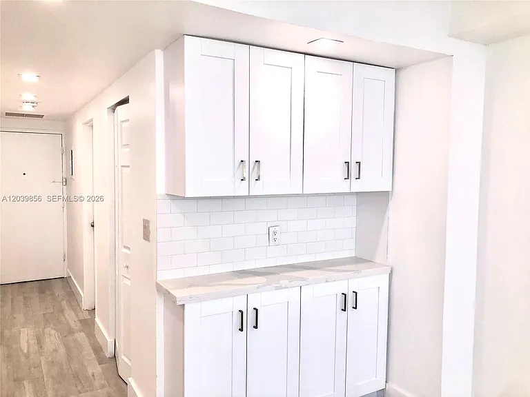 905 Brickell Bay Dr #2029 — Photo 6