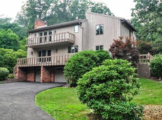 168 Farmington Pl, Greensburg, PA