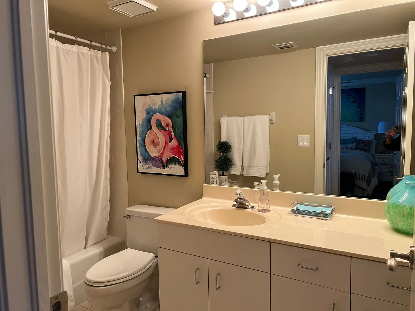 **Pelican Bay**St Nicole**Newly Furnished**Stunning Seasonal Or Annual Rental** — Photo 2
