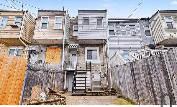 3418 E Baltimore St — Photo 21