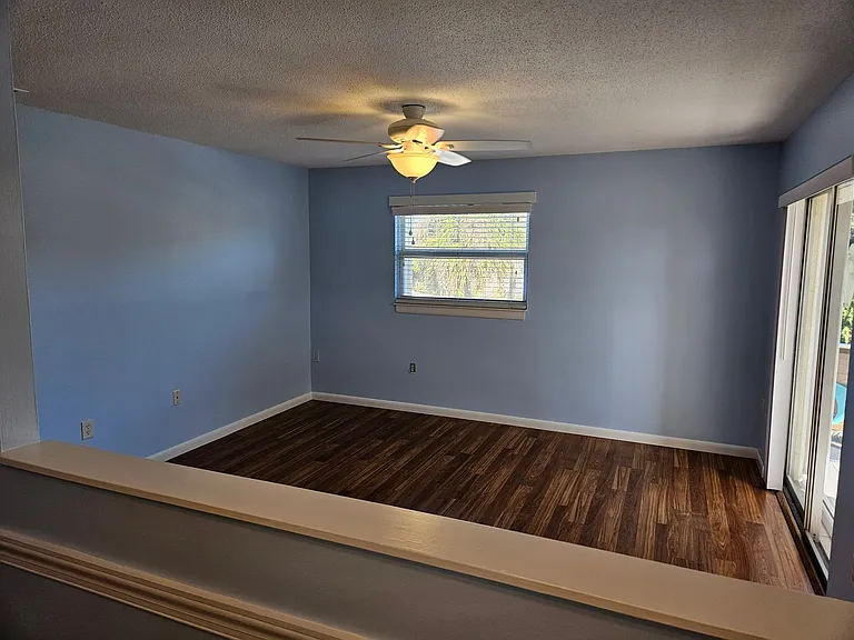 370 Base Ave E #210 — Photo 13