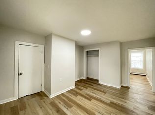124 Beech St APT 2S, Manchester, NH 03103