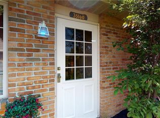 35160 Greenwich Ave, North Ridgeville, OH