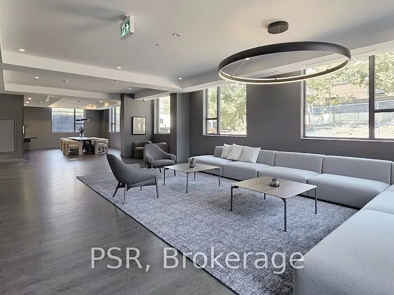 240 Markland Dr #511 — Photo 18