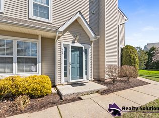 405 Kirby Way #405, Mount Laurel, NJ 08054