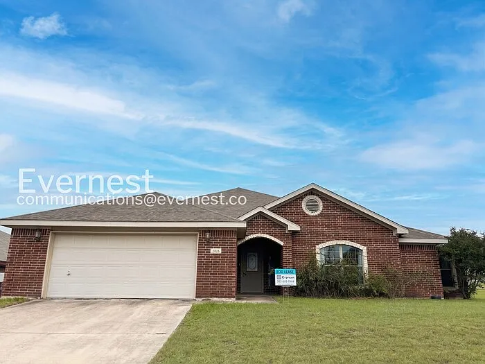 3705 Barbed Wire Dr — Photo 3
