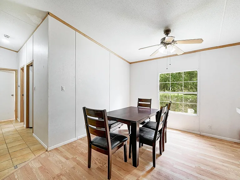 7807 Williamson Creek Dr — Photo 4