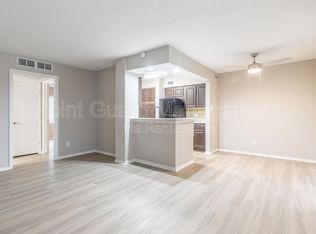 2228 Ridgmar Plz APT 34, Fort Worth, TX 76116