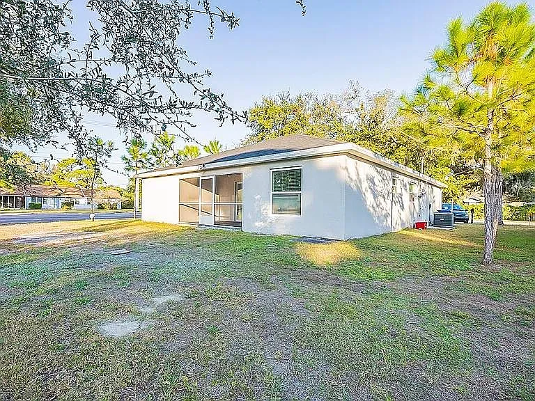 2820 S Shade Ave — Photo 1