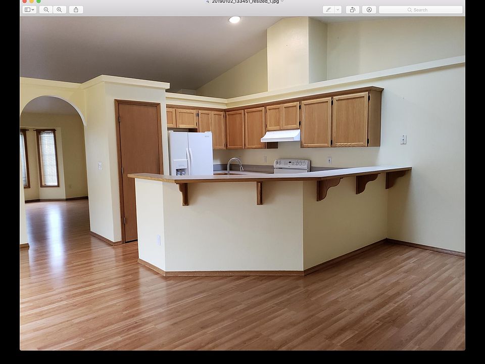 1st image of 2724 NE Kaster Dr