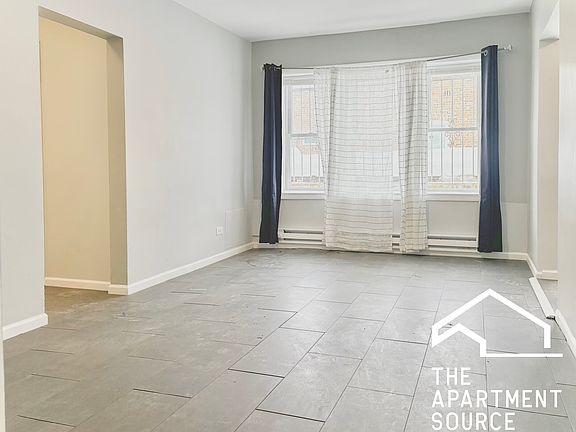3rd image of 6226 S Western Ave #203