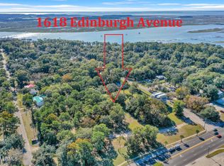 1618 Edinburgh Ave, Pt Royal, SC 29935