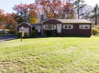 28 Pine St, Franklin, MA 02038
