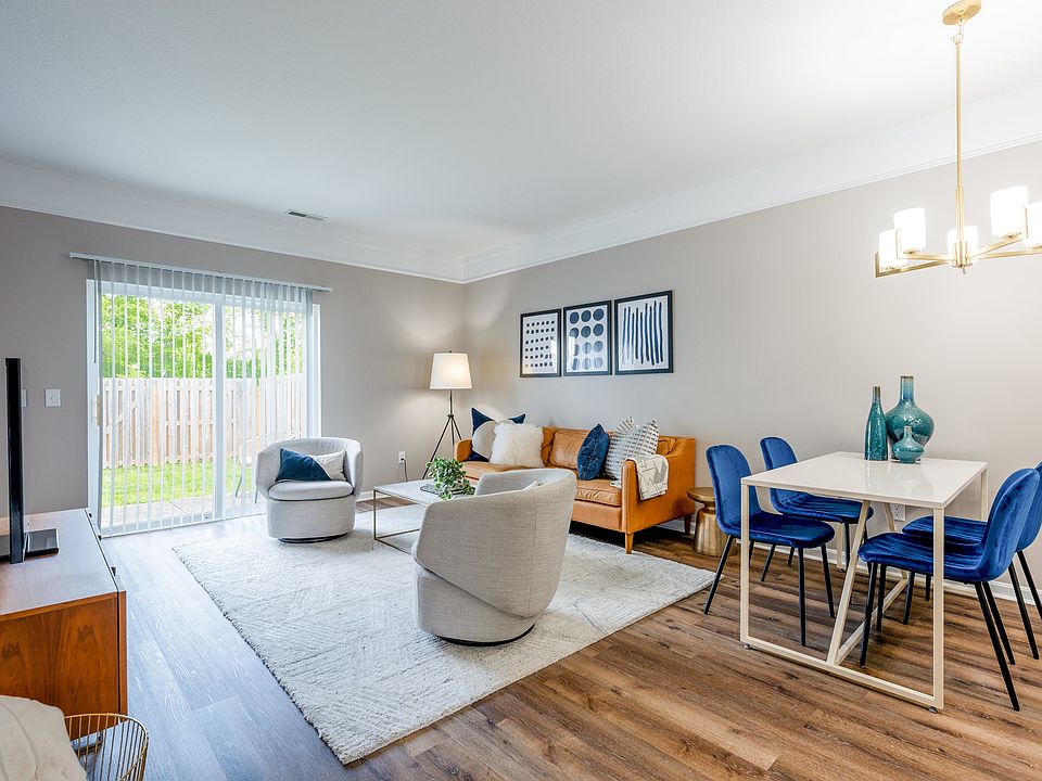 Experience the charm of this stylish and inviting living area, perfect for relaxation and entertaining.