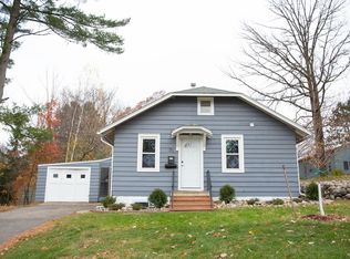 311 NE 9th St, Grand Rapids, MN 55744