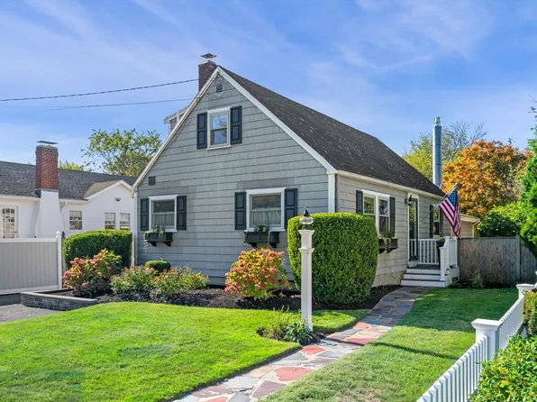 43 Ocean Ave, Marblehead, MA 01945