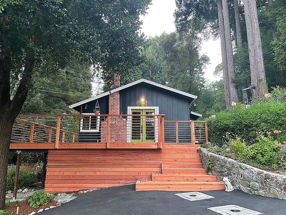 1st image of 374 Redwood Dr