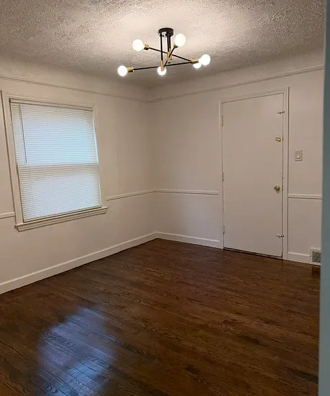 8608 Ward St — Photo 5