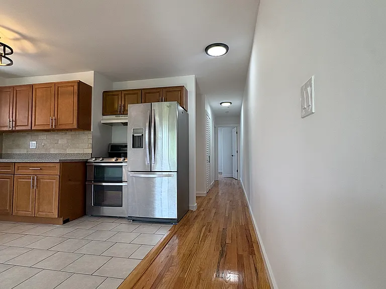 232 Emerson Ave #2 — Photo 13