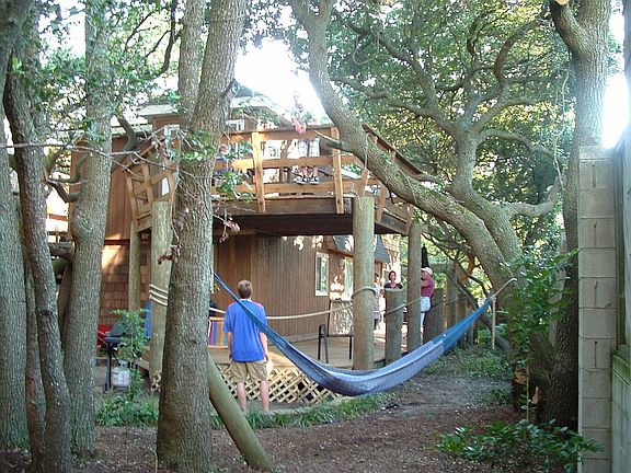 Relaxing in Bay breezes