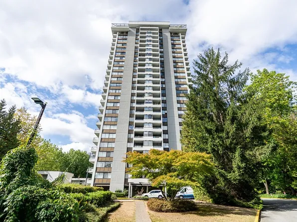 9521 Cardston Ct #1507, Burnaby, BC V3N 4R8