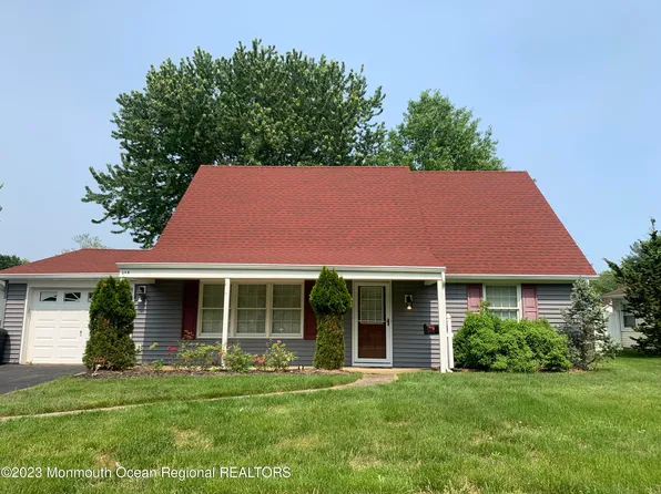 168 Idlebrook Lane, Aberdeen, NJ 07747