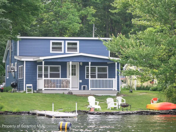 429 W Shore Dr, Thompson, PA 18465