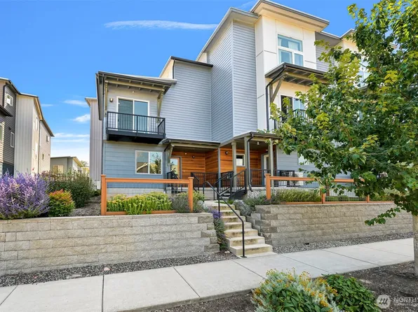 4248 Traverse Drive, Bellingham, WA 98226