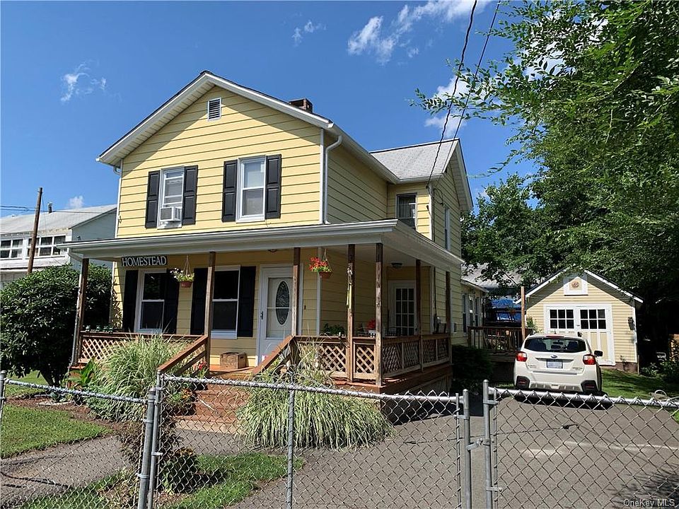 1st image of 16 Orchard St