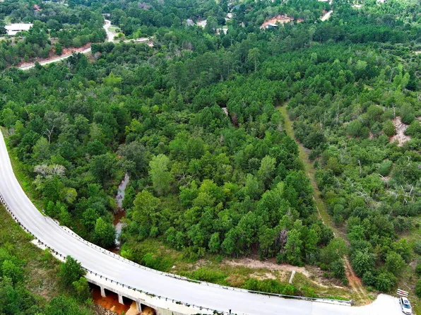 Poi Ct, Bastrop, TX 78602