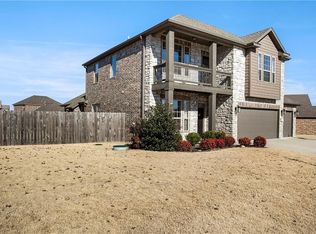1504 Shook Dr, Cave Springs, AR 72718