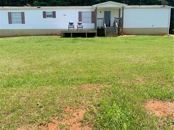 2169 Snow Hill Church Rd, Danbury, NC 27016