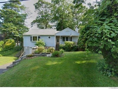 10 Flushing Road, Sound Beach, NY, 11789