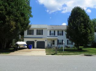 143 Sugarberry Dr, New Castle, DE 19720