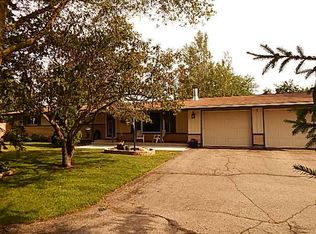 W351S9100 Templeton Dr, Eagle, WI 53119
