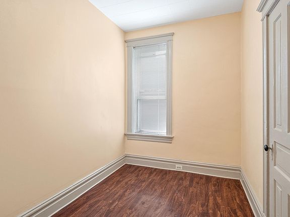 5th image of 3447 Arsenal St