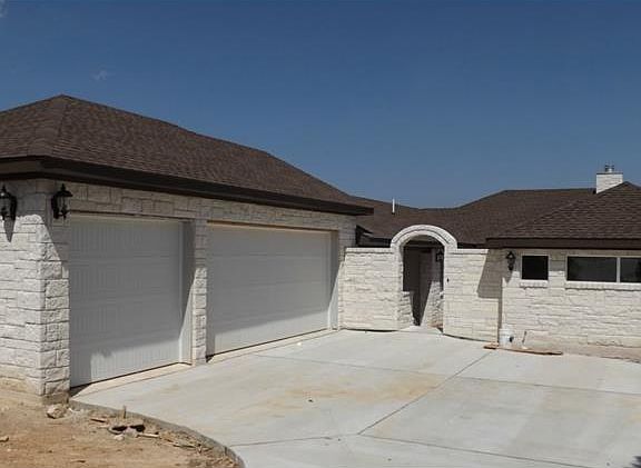 3rd image of 1470 Hawthorne Loop