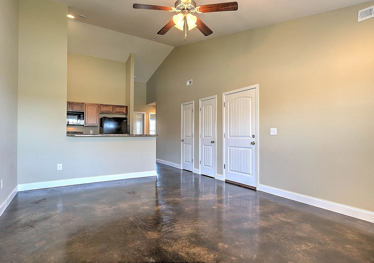 73 Sutter Place — Photo 3
