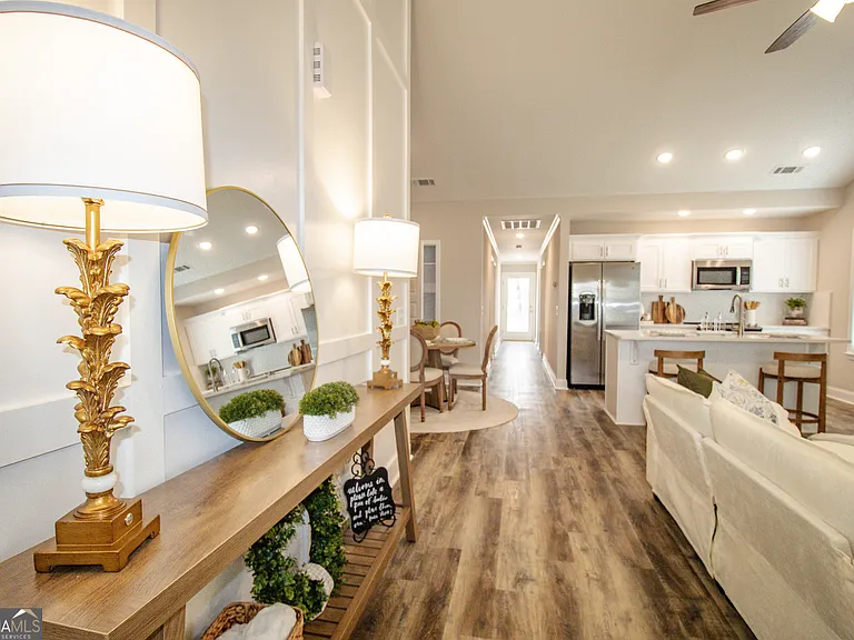 116 Woodsedge Dr #A — Photo 2