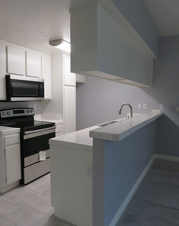 1st image of 100 N Glendora Ave APT 202