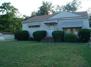 6372 State Rd, Parma, OH 44134