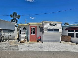 222 Bayo St, Englewood, FL 34223