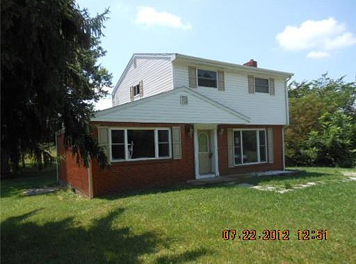 2nd image of 576 E Pittsburgh St