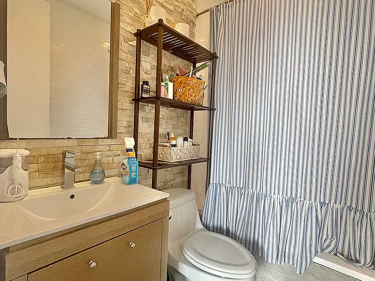 204 Starr St #4A — Photo 8