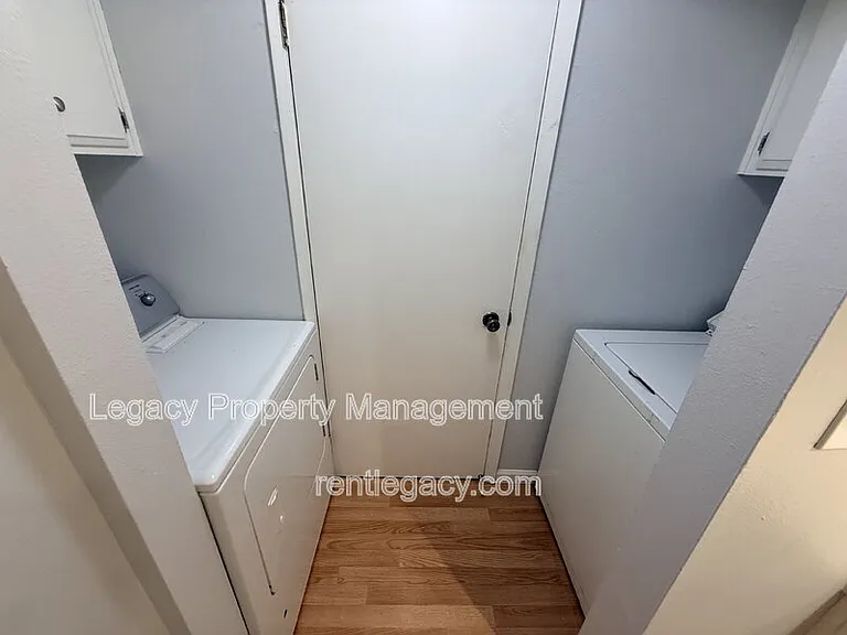 339 Bridge Pl — Photo 15