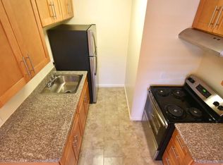 3232 14th Ave APT 4, Oakland, CA 94602