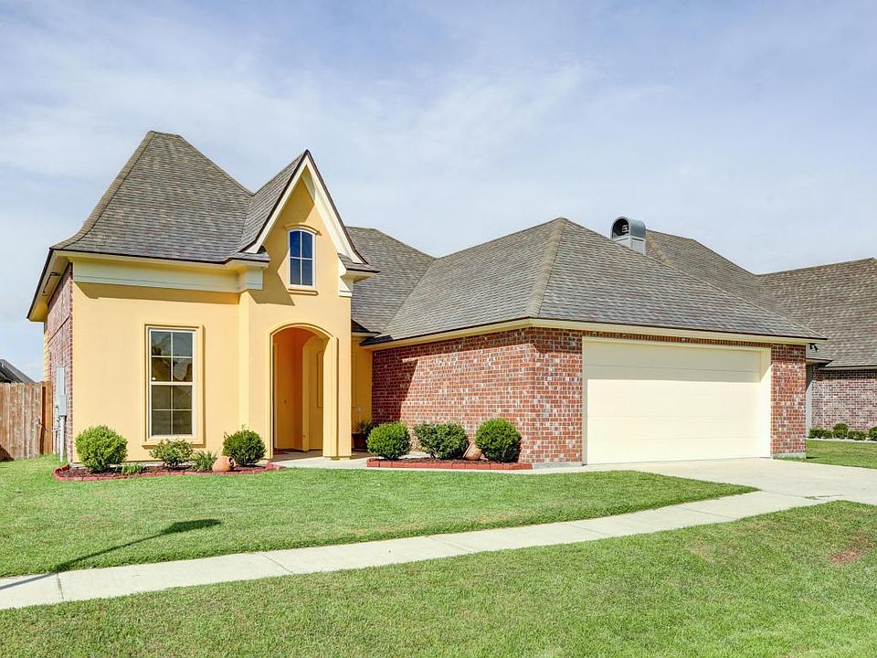 1st image of 207 Miramar Blvd