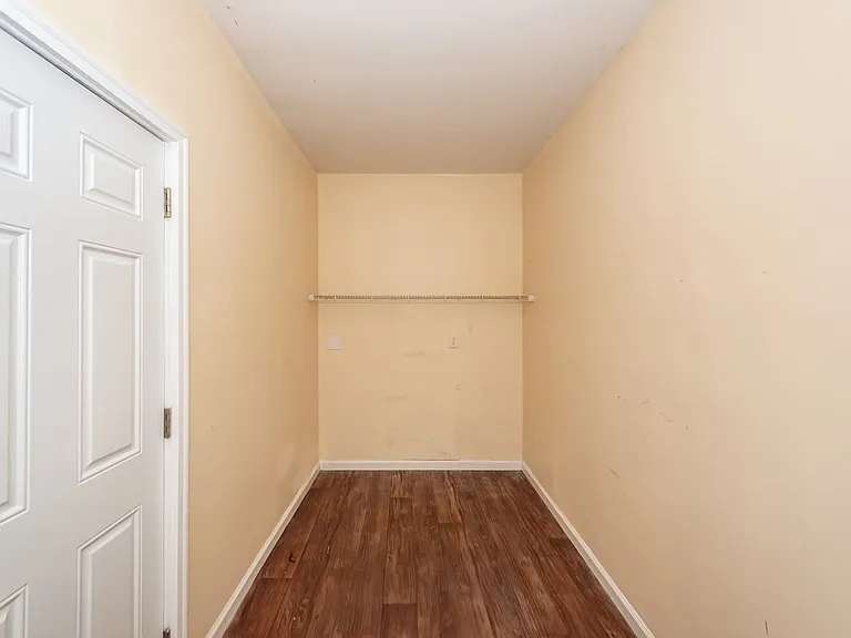 2126 State Rd — Photo 16
