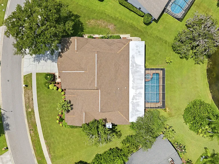 6513 Thoroughbred Loop — Photo 54