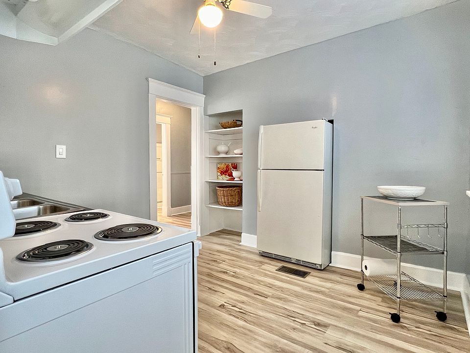 Kitchen Staged